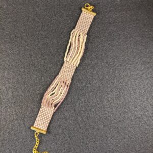 Pearly seed bead bracelet